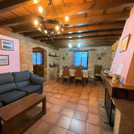 Vivienda Vacacional La Vara Arriondas Exterior photo